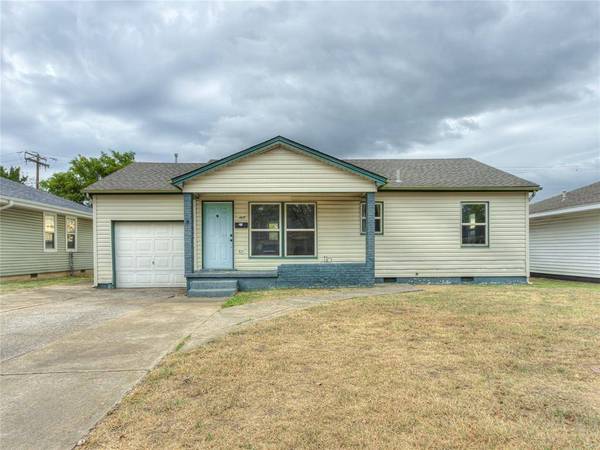 1417 Laverne AVE, Shawnee, OK 74801