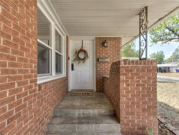 2336 N Towry DR, Midwest City, OK 73110