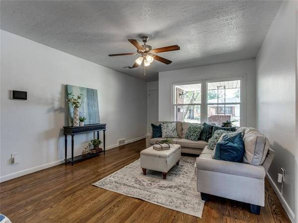2336 N Towry DR, Midwest City, OK 73110