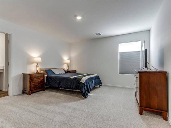 3856 Ada AVE, Harrah, OK 73045