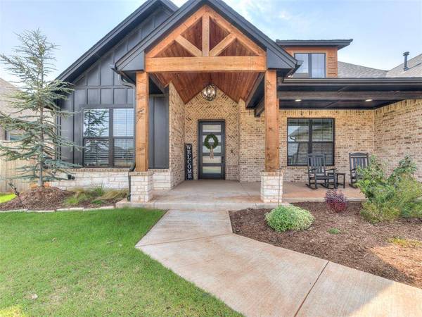 2214 W Cole DR, Mustang, OK 73064