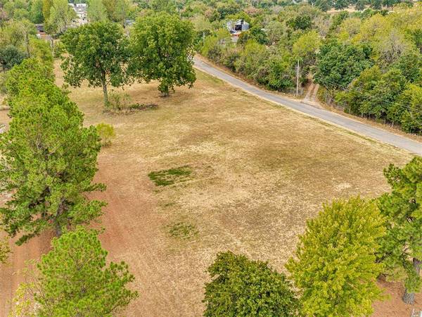 15610 SE 29th ST, Choctaw, OK 73020
