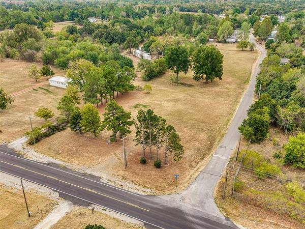 15610 SE 29th ST, Choctaw, OK 73020