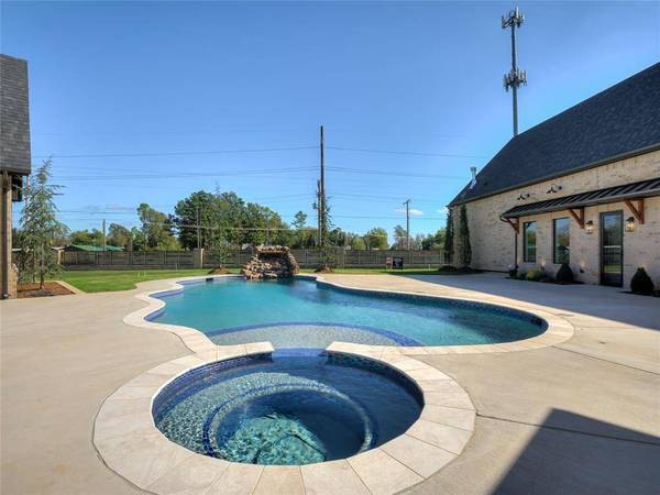 4700 Rustic TRL, Moore, OK 73160