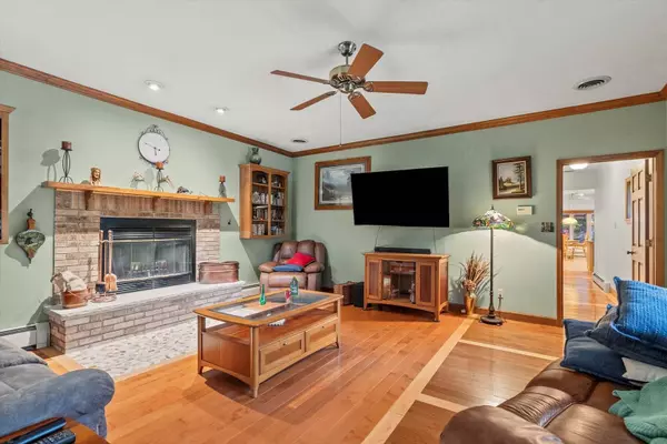 741 N School ST, Braidwood, IL 60408