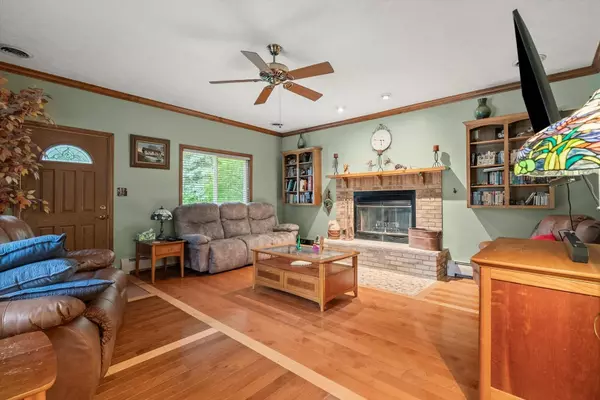 741 N School ST, Braidwood, IL 60408