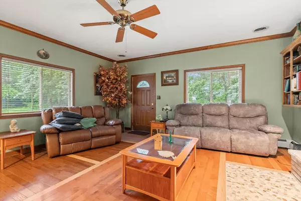 741 N School ST, Braidwood, IL 60408