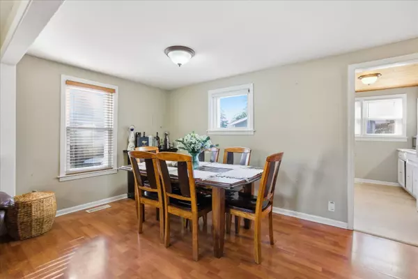 454 N Cedar AVE, Wood Dale, IL 60191