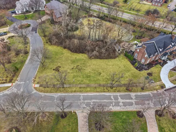 9045 Turnberry DR, Burr Ridge, IL 60527