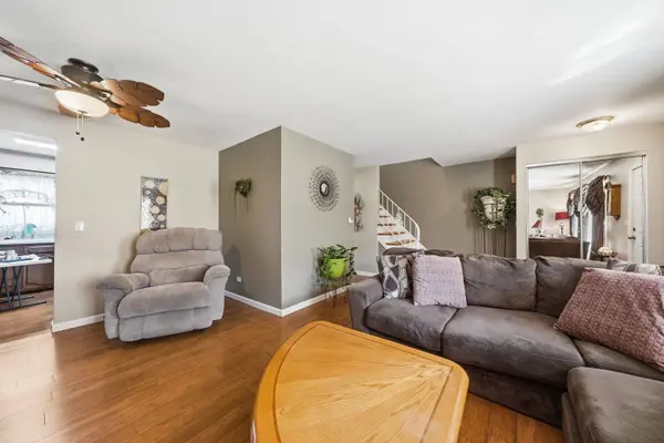 262 Bay ST, Wood Dale, IL 60191