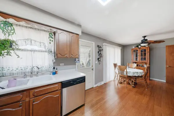 262 Bay ST, Wood Dale, IL 60191