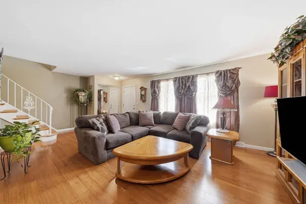 262 Bay ST, Wood Dale, IL 60191