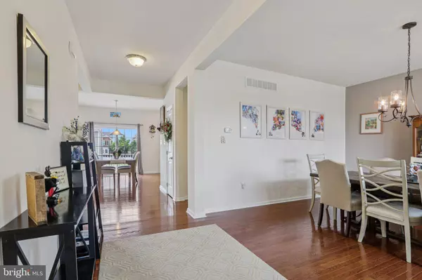 19 COTTONWOOD RD, Woolwich Twp, NJ 08085