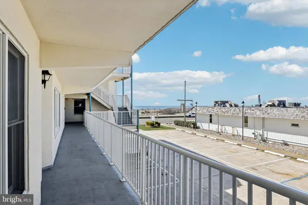 217 BEACH AVE #207, Cape May, NJ 08204