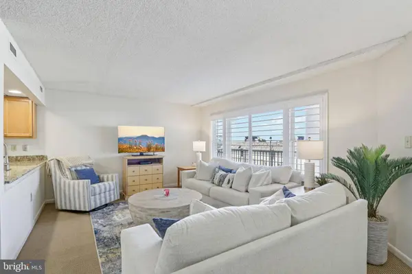 217 BEACH AVE #207, Cape May, NJ 08204