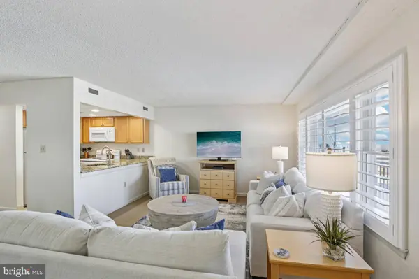 217 BEACH AVE #207, Cape May, NJ 08204