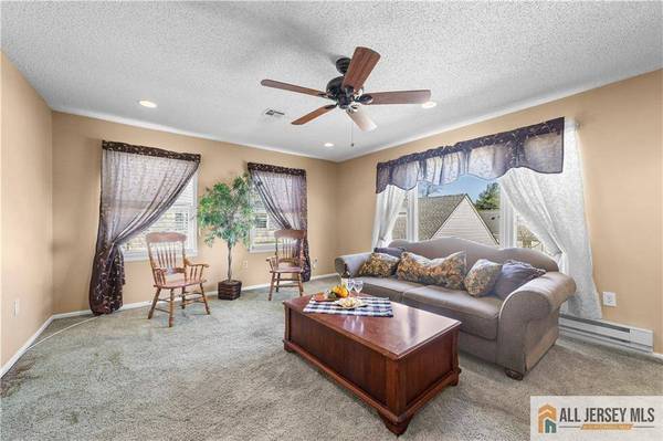 532 Old Nassau RD #532N, Monroe, NJ 08831