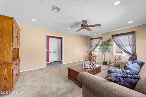 532 Old Nassau Road #532N, Monroe, NJ 08831