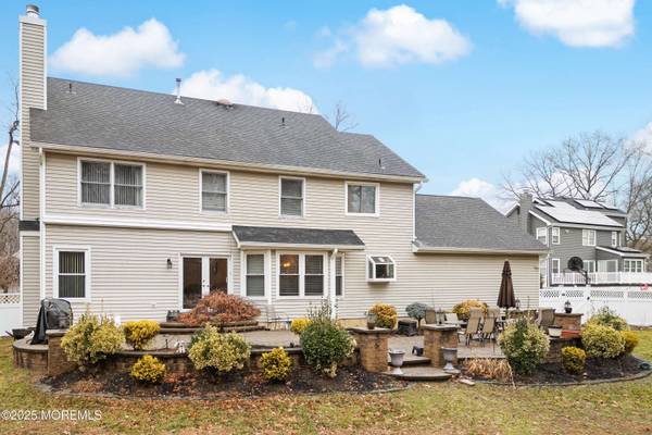 3 Eric Court, Monroe, NJ 08831