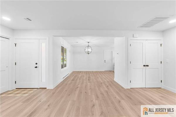 737 Prospect RD #737A, Monroe, NJ 08831