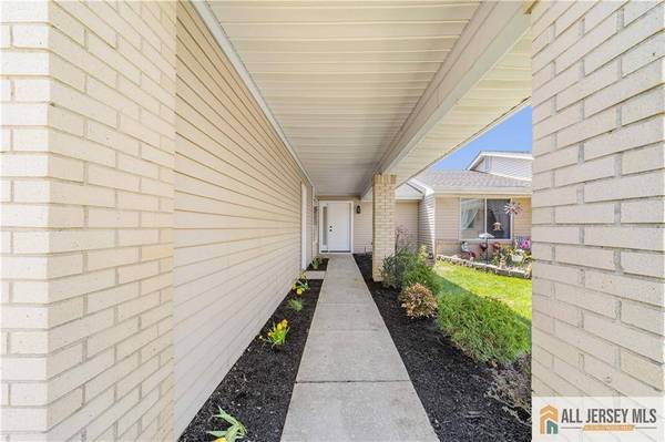 737 Prospect RD #737A, Monroe, NJ 08831