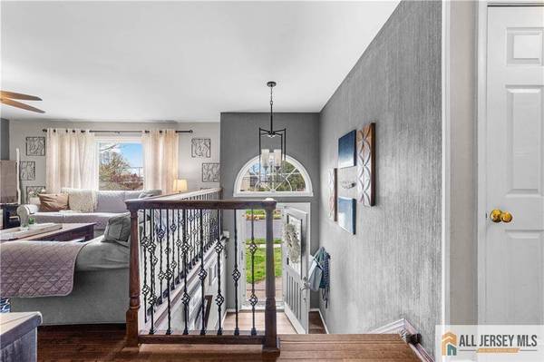 38 Evergreen TER, Monroe, NJ 08831