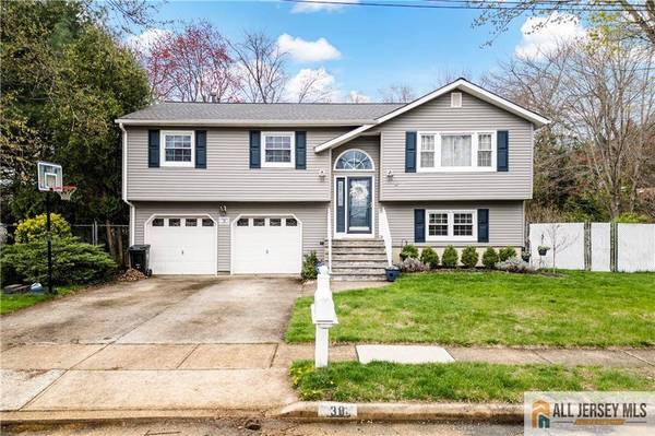 38 Evergreen TER, Monroe, NJ 08831