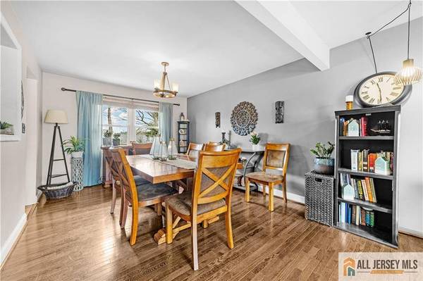 38 Evergreen TER, Monroe, NJ 08831