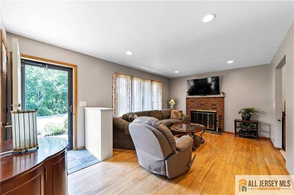 448 Schoolhouse RD, Monroe, NJ 08831