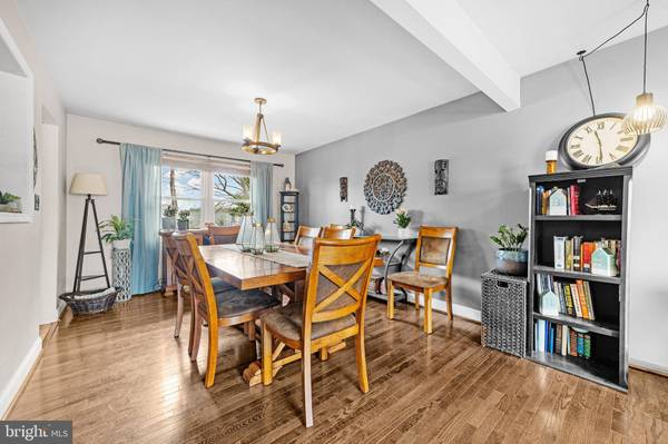 38 EVERGREEN TER, Monroe Township, NJ 08831