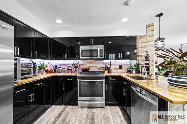 68 Winthrop RD #68B, Monroe, NJ 08831