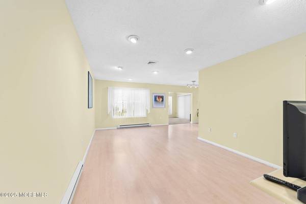 703 Croydon Road #703B, Monroe, NJ 08831