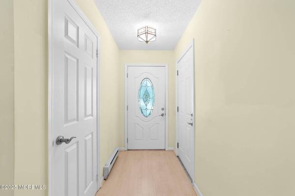 703 Croydon Road #703B, Monroe, NJ 08831