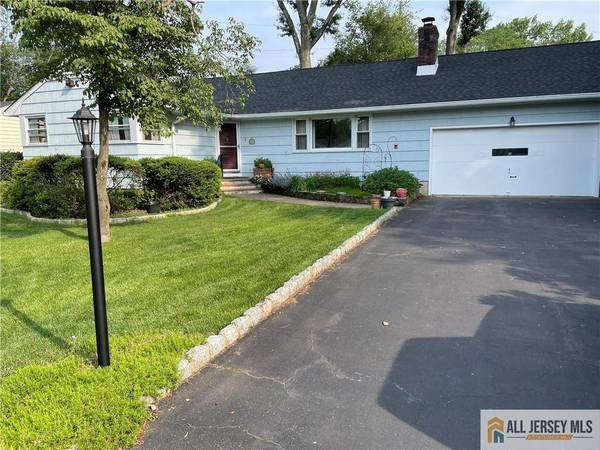 286 Franklin RD, North Brunswick, NJ 08902