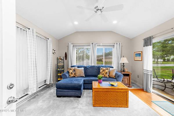 517 Hazen Road ##517B, Monroe, NJ 08831