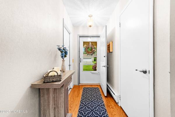 517 Hazen Road ##517B, Monroe, NJ 08831