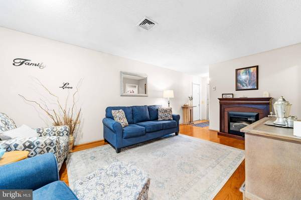 517-B HAZEN RD, Monroe Township, NJ 08831