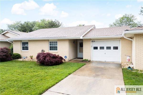 517 Hazen RD #B, Monroe, NJ 08831