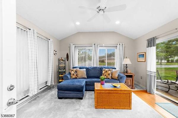 517B Hazen Rd, Monroe Twp., NJ 08831