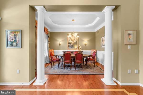 8 TAMARACK RD, Monroe Twp, NJ 08831