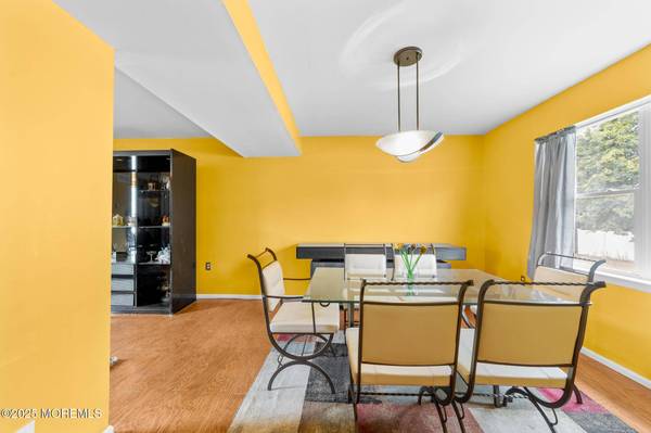 302 Buckelew Avenue, Monroe, NJ 08831