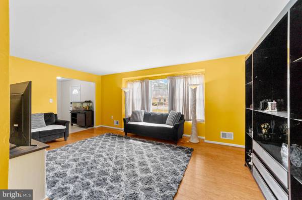 302 BUCKELEW AVE, Monroe Township, NJ 08831