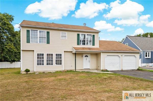 302 Buckelew AVE, Monroe, NJ 08831