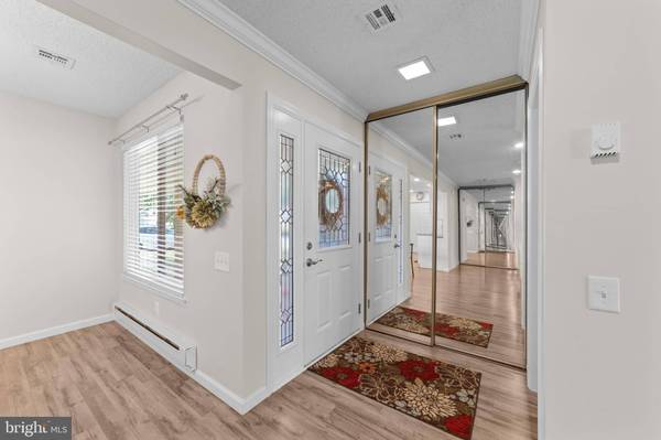 297-A YARDLEY DR, Monroe Township, NJ 08831