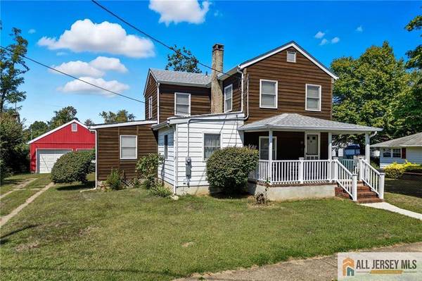 28 Sedgwick ST, Jamesburg, NJ 08831