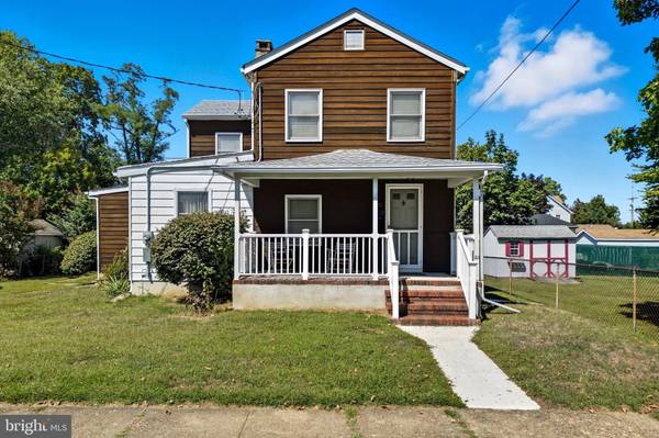 28 SEDGWICK ST, Jamesburg, NJ 08831
