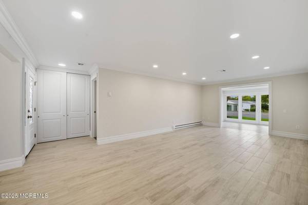 172 Warren Road #172A, Monroe, NJ 08831