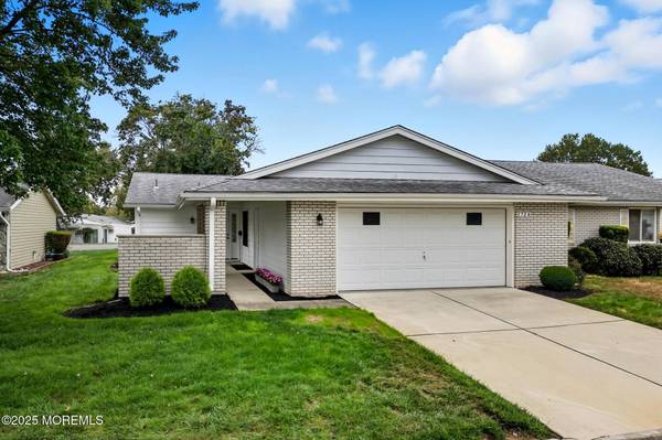 172 Warren Road #172A, Monroe, NJ 08831