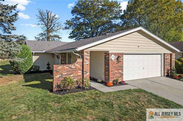 235 Vernon RD #235A, Monroe, NJ 08831