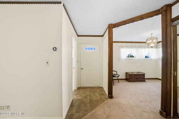 12 Grove Lane, Old Bridge, NJ 08857